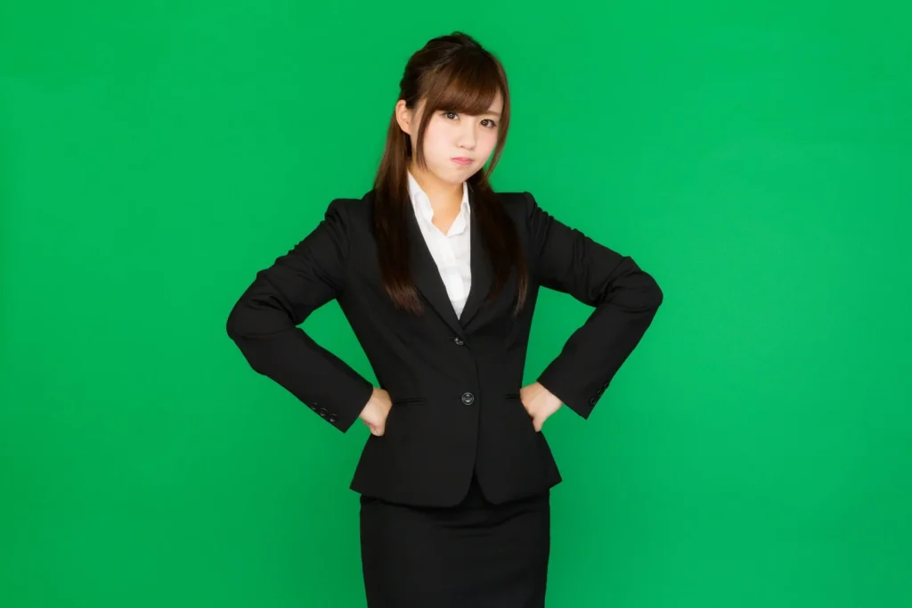 男が女で魅力を感じる部分　1位おっ◯い😢